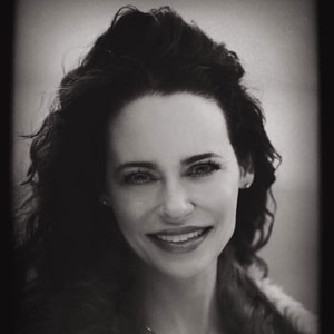 Dr. Laura Periman